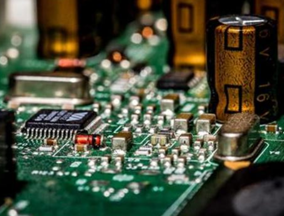 SMT貼片加工之前為何要將PCB放到烤箱進行烘烤呢？